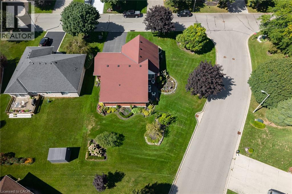 












13 COASTAL Court

,
Port Dover,




Ontario
N0A1N7

