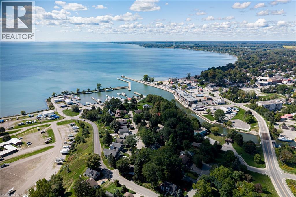 












13 COASTAL Court

,
Port Dover,




Ontario
N0A1N7

