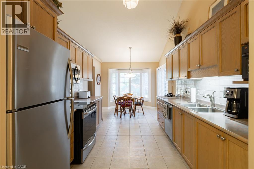












13 COASTAL Court

,
Port Dover,




Ontario
N0A1N7

