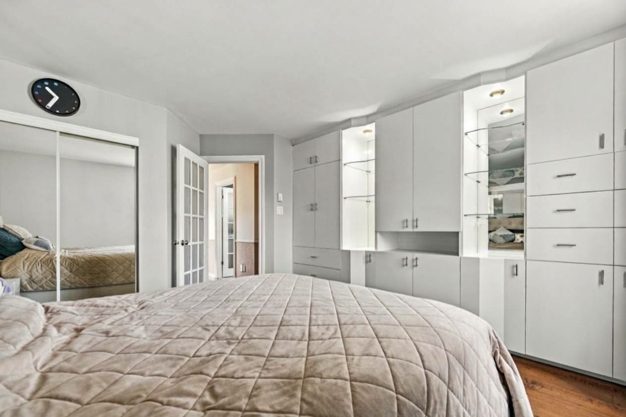 









1313


Boul. Lebel

, 302,
Chambly,




QC
J3L2N2

