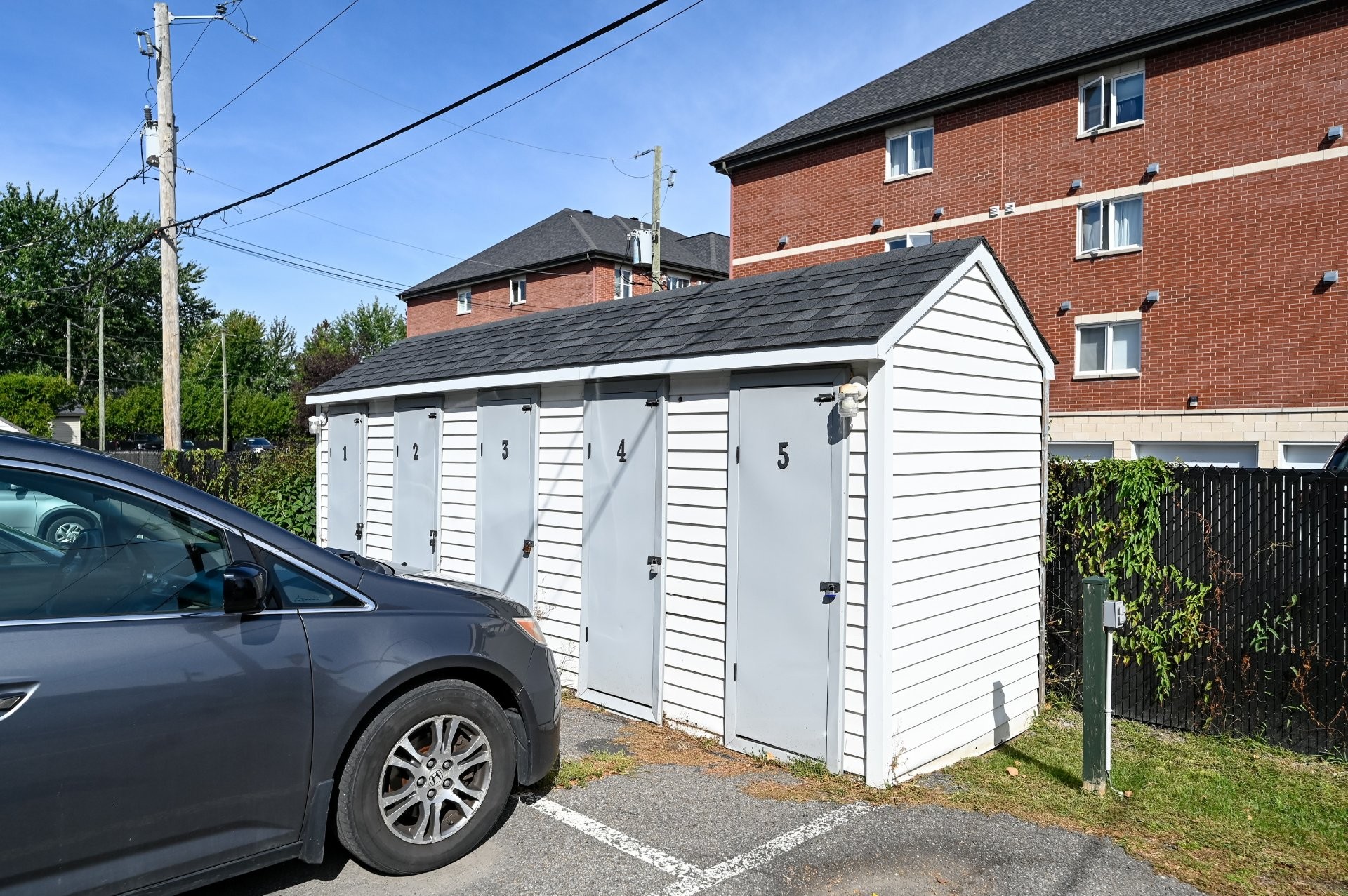 









1313


Boul. Lebel

, 302,
Chambly,




QC
J3L2N2

