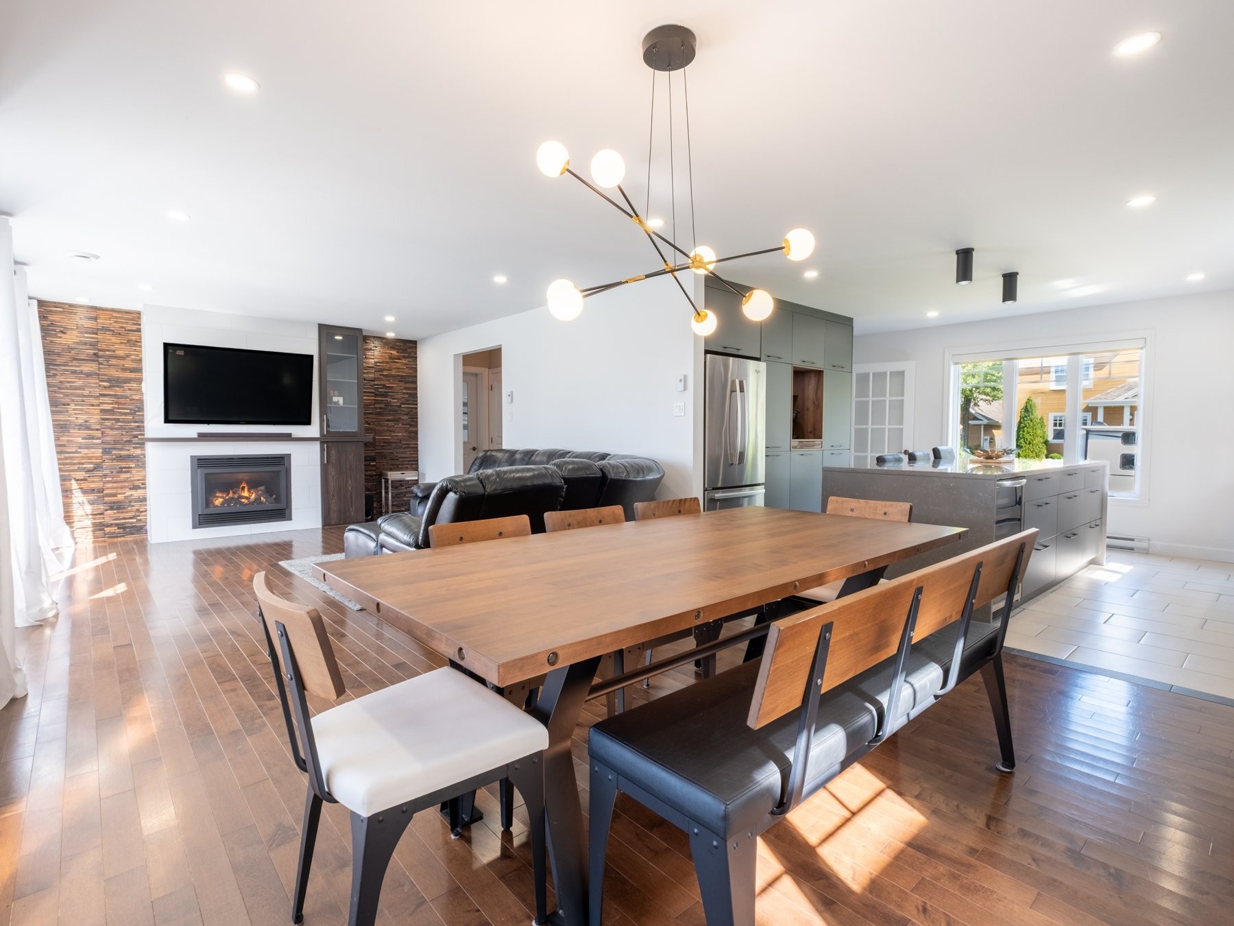 









28


Rue Horace-Thomas

,
Drummondville,




QC
J2A0C8

