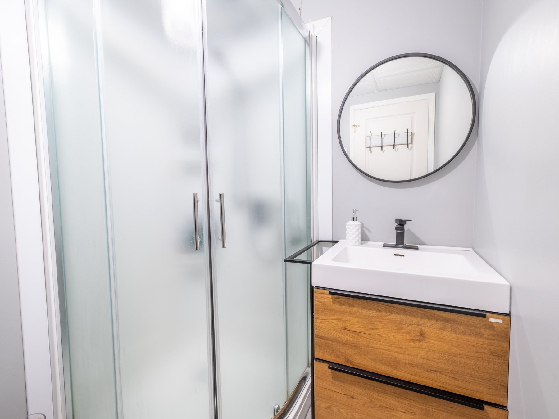 









28


Rue Horace-Thomas

,
Drummondville,




QC
J2A0C8

