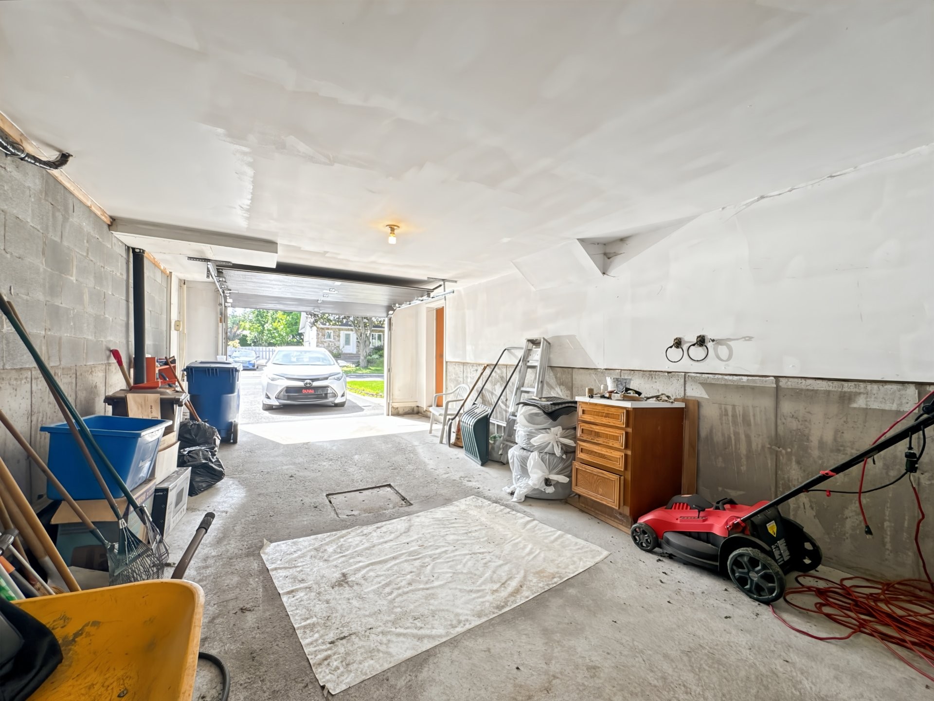 









1147


Rue des Fauvettes

,
Boucherville,




QC
J4B6A8

