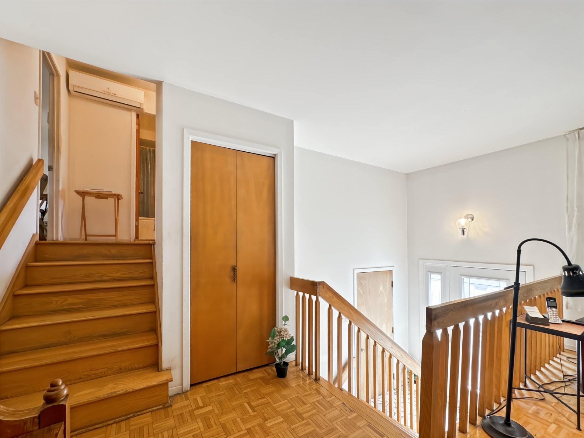 









1147


Rue des Fauvettes

,
Boucherville,




QC
J4B6A8

