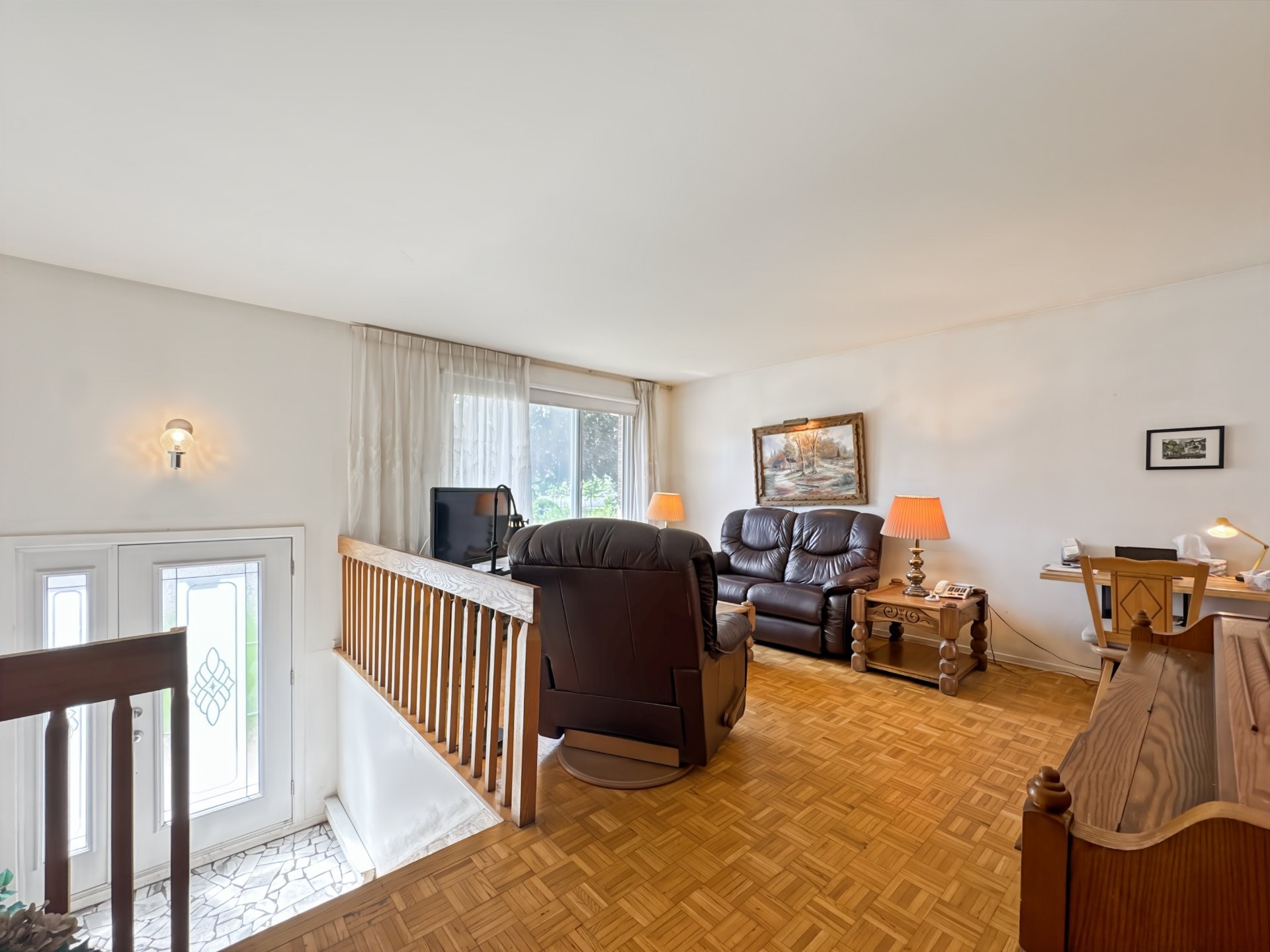 









1147


Rue des Fauvettes

,
Boucherville,




QC
J4B6A8

