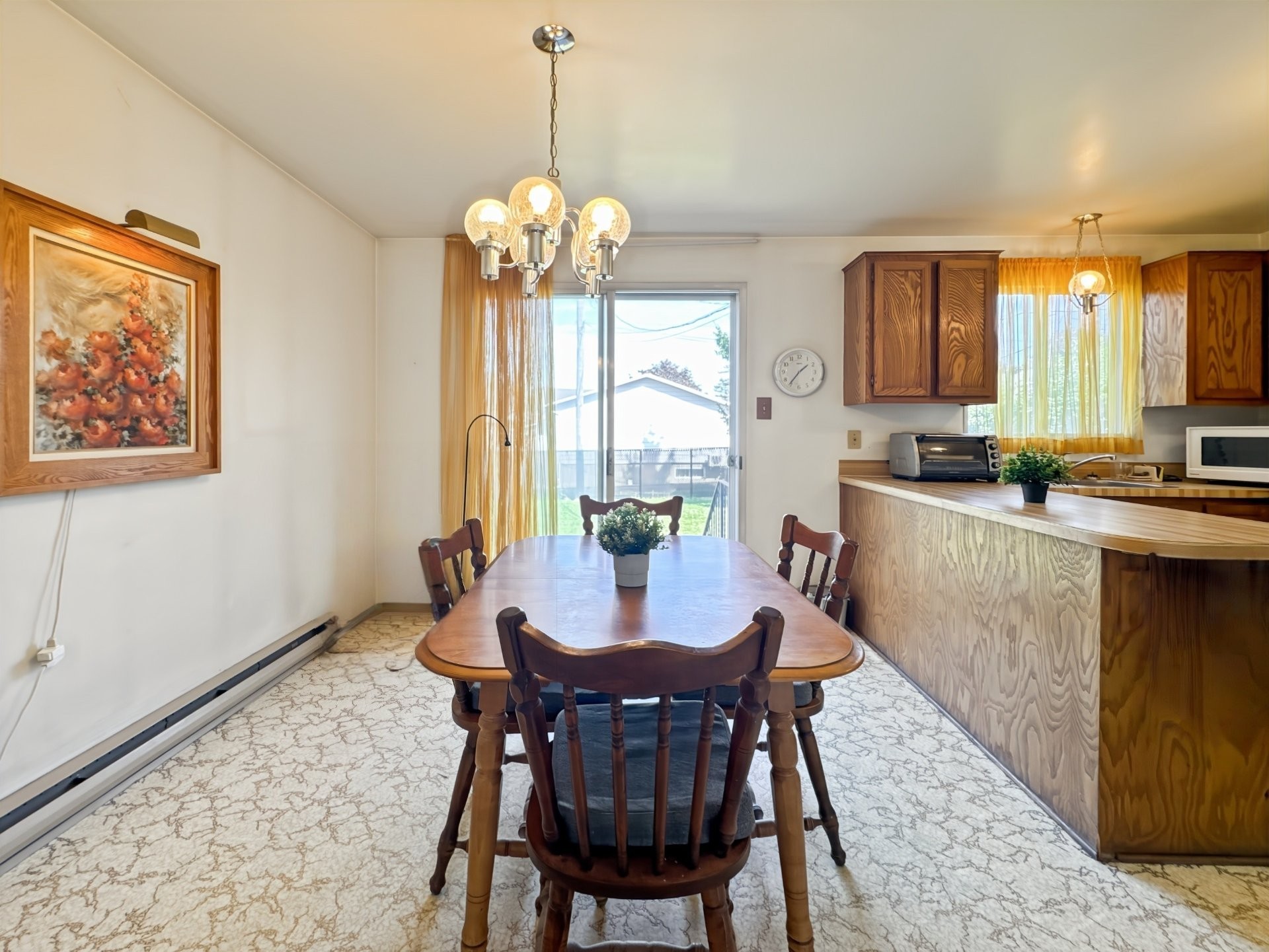 









1147


Rue des Fauvettes

,
Boucherville,




QC
J4B6A8

