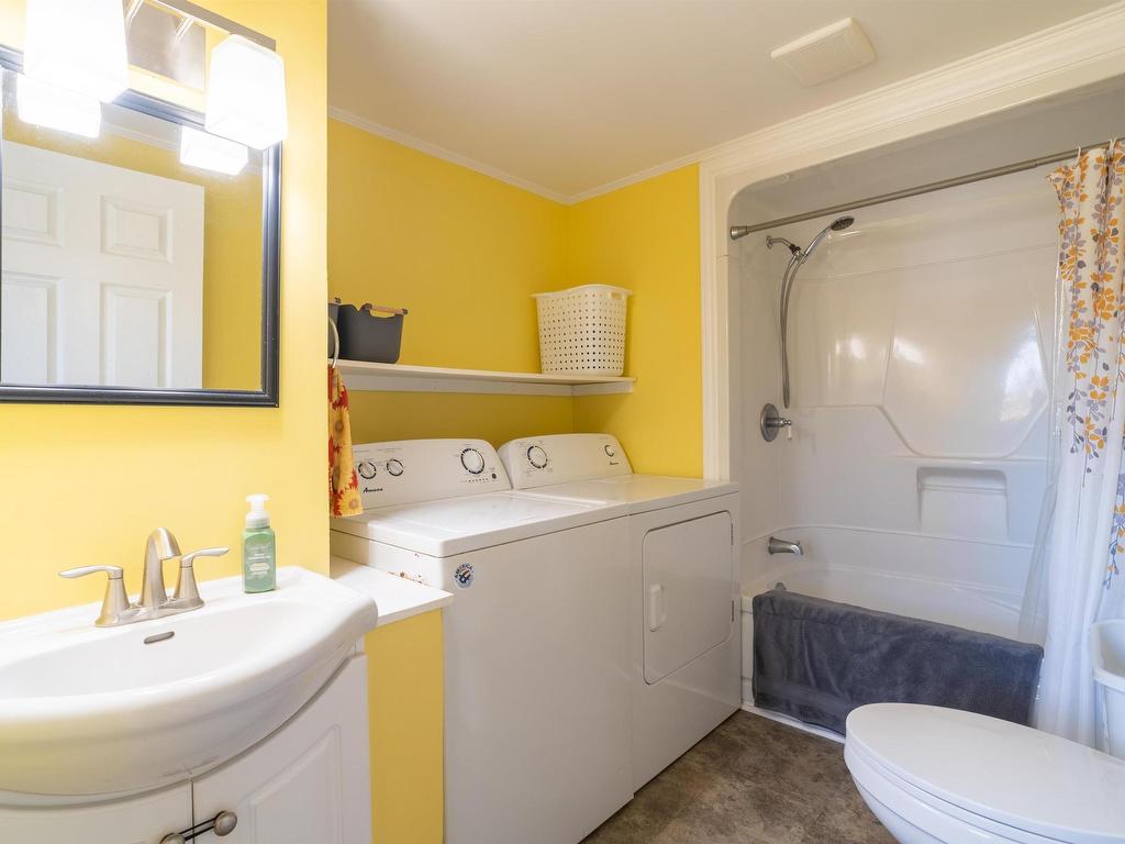 












67 Guest Drive

,
Bible Hill,




NS
B2N 5M1

