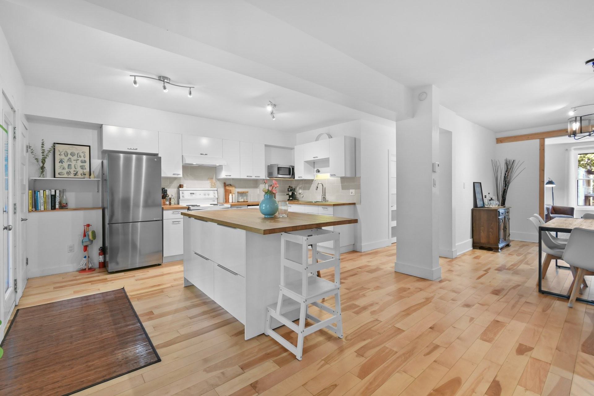 









3918


Rue Newmarch

,
Montréal (Verdun/Île-des-Soeurs),




QC
H4G1G8

