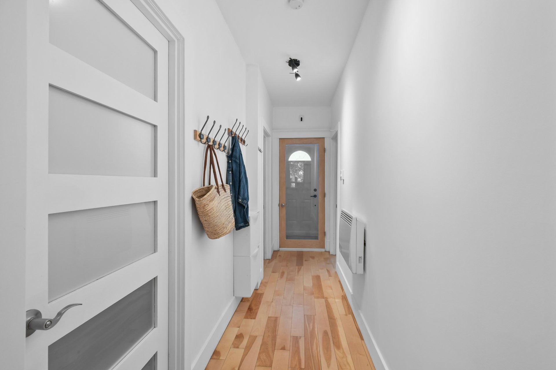 









3918


Rue Newmarch

,
Montréal (Verdun/Île-des-Soeurs),




QC
H4G1G8

