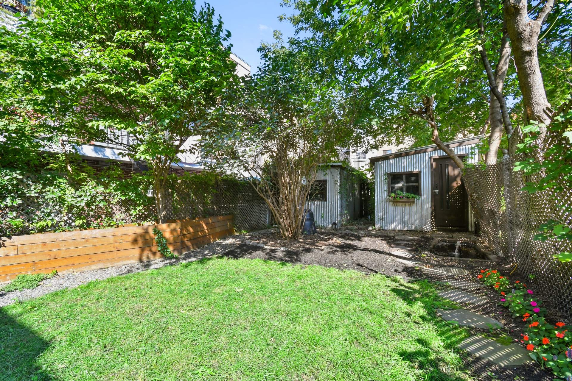 









3918


Rue Newmarch

,
Montréal (Verdun/Île-des-Soeurs),




QC
H4G1G8

