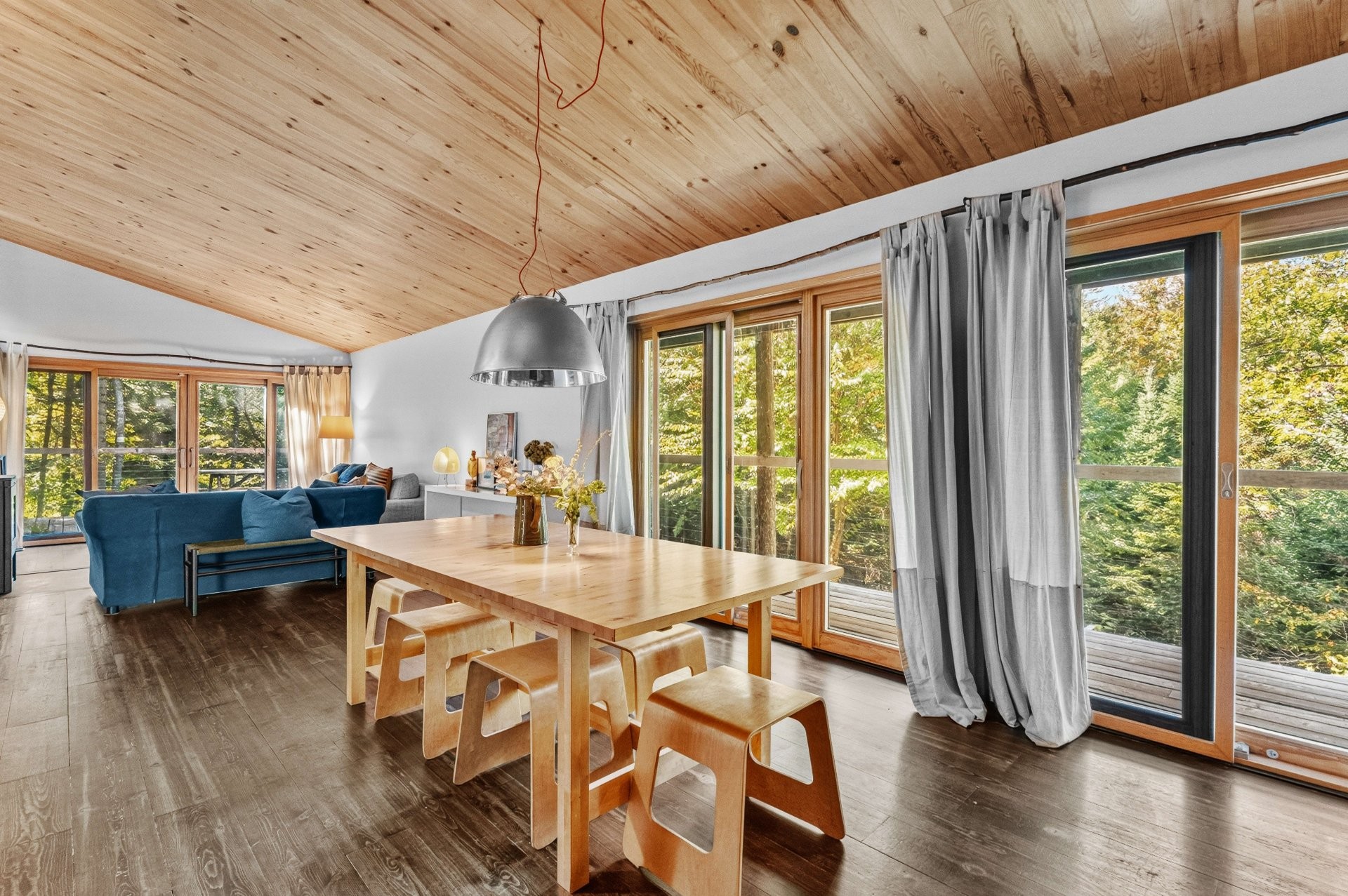 









104


Av. Gauthier

,
Sainte-Béatrix,




QC
J0K1Y0


