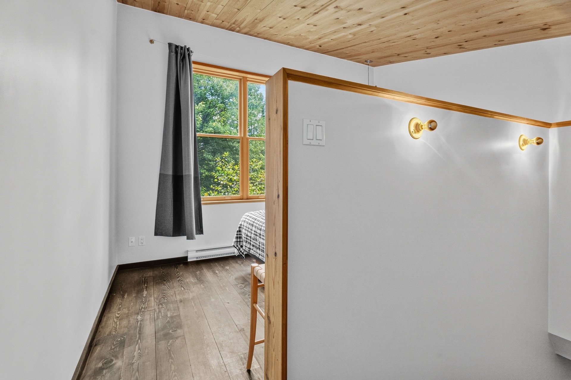









104


Av. Gauthier

,
Sainte-Béatrix,




QC
J0K1Y0

