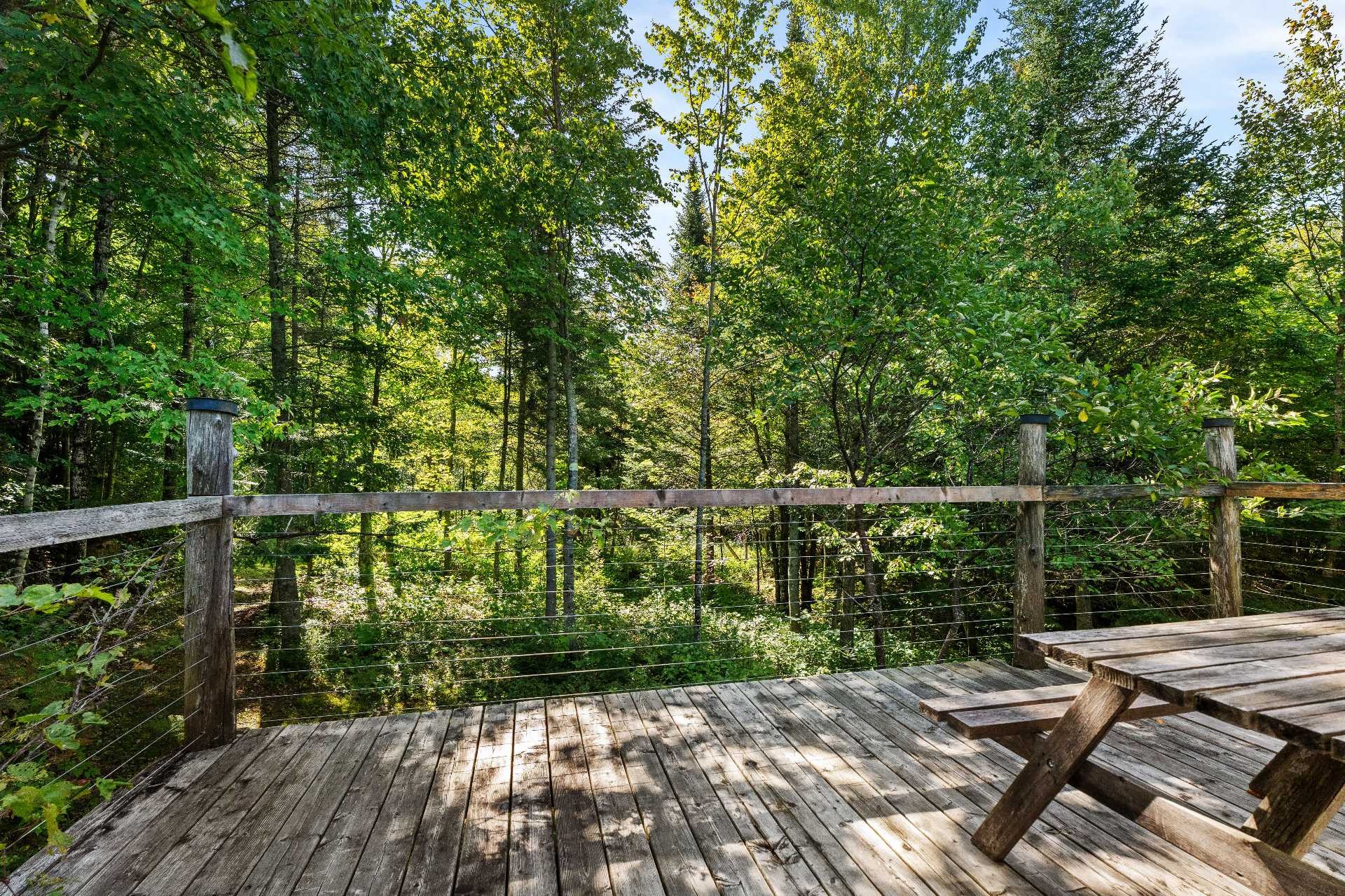 









104


Av. Gauthier

,
Sainte-Béatrix,




QC
J0K1Y0

