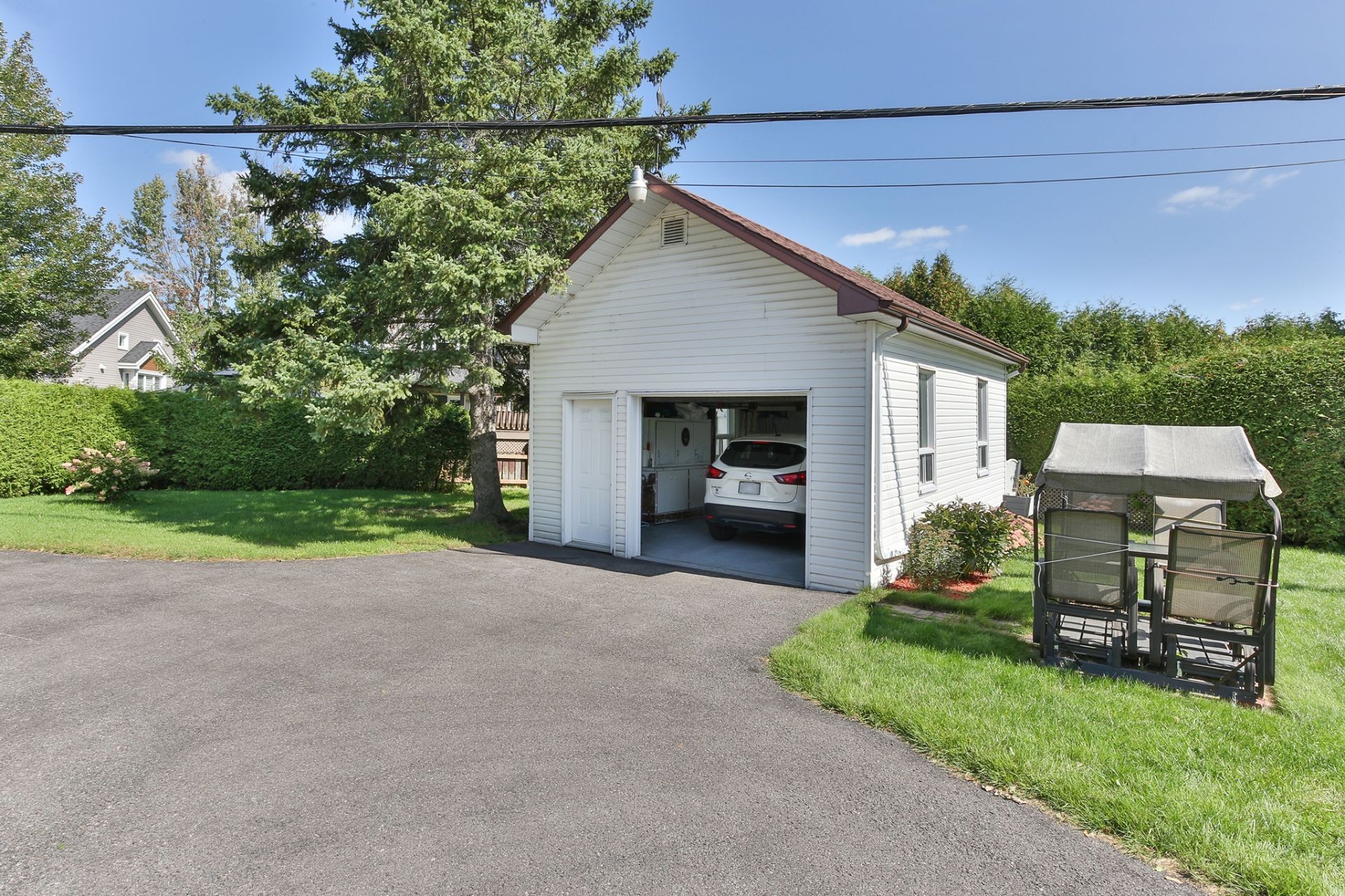 









172


Rue Ste-Thérèse

,
Saint-Jean-sur-Richelieu,




QC
J2W2G5

