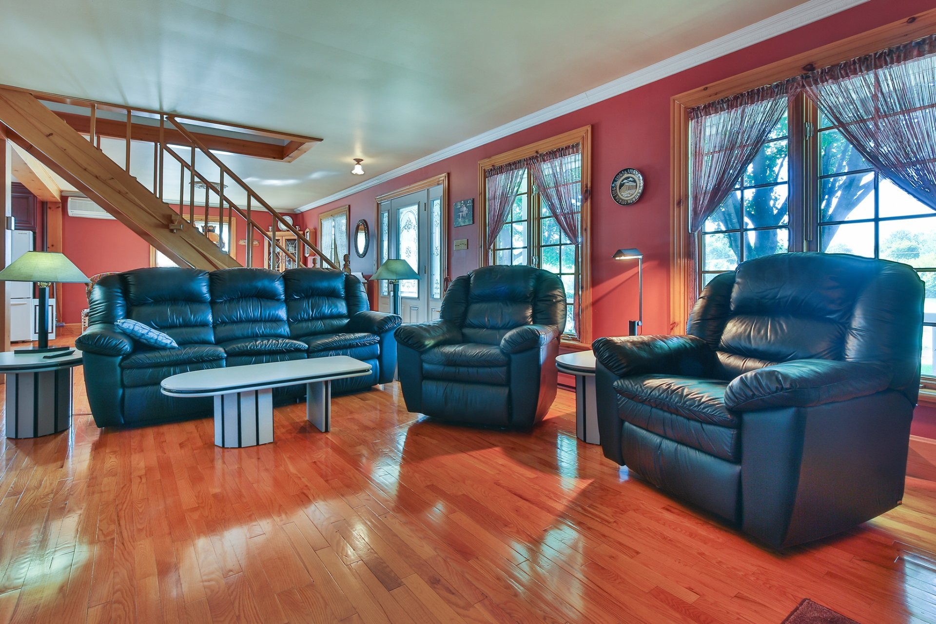 









172


Rue Ste-Thérèse

,
Saint-Jean-sur-Richelieu,




QC
J2W2G5

