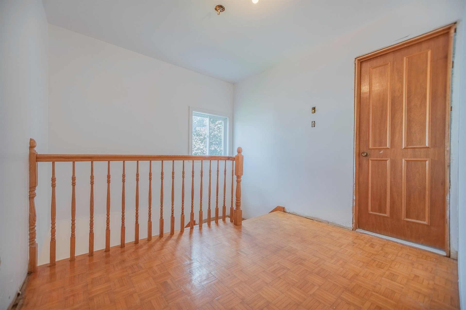 









172


Rue Parisot

,
Varennes,




QC
J3X1J6

