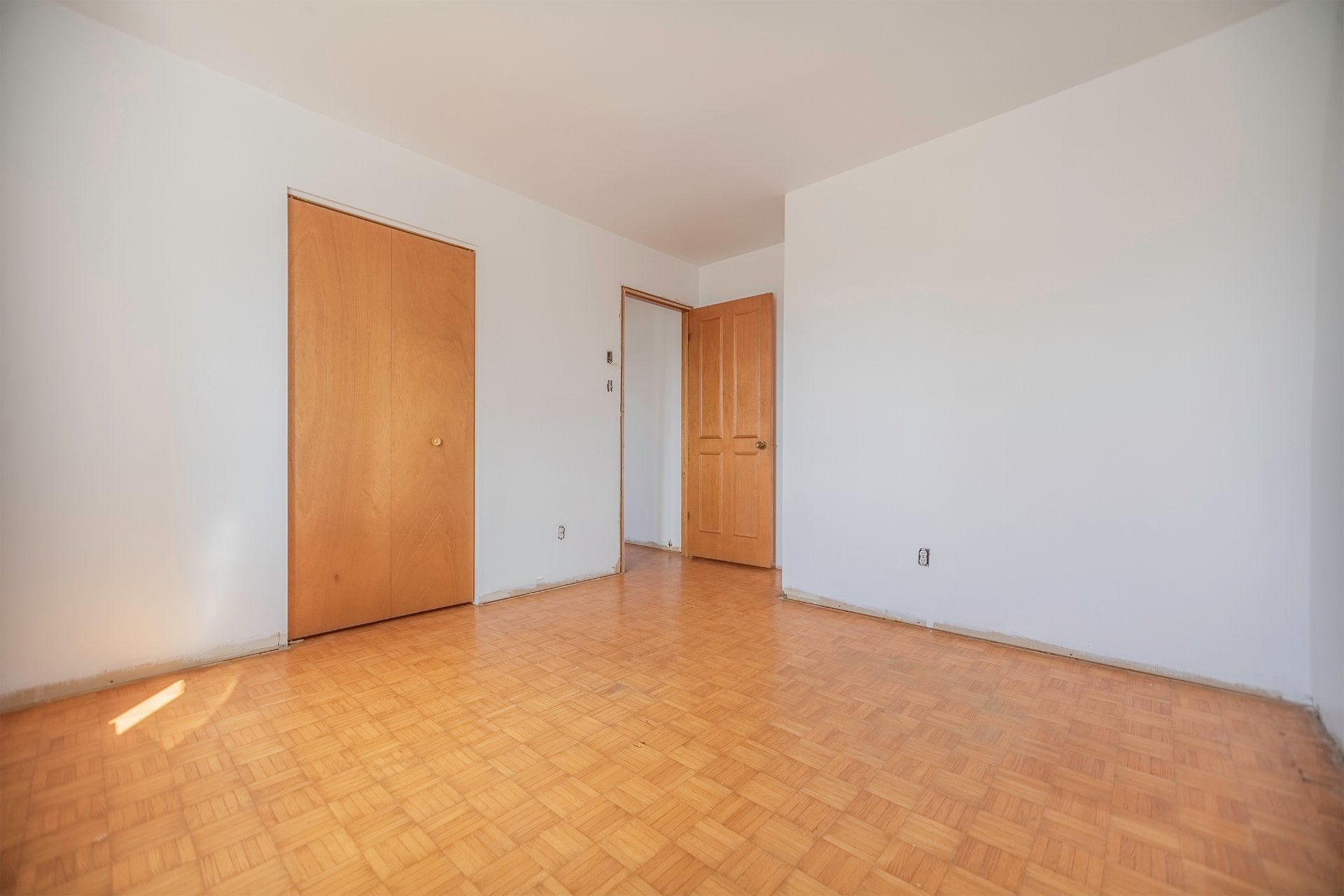 









172


Rue Parisot

,
Varennes,




QC
J3X1J6

