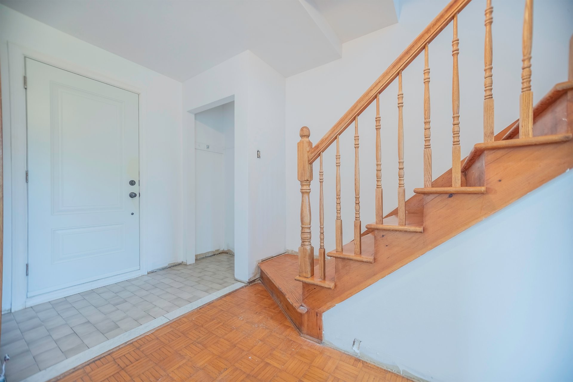









172


Rue Parisot

,
Varennes,




QC
J3X1J6

