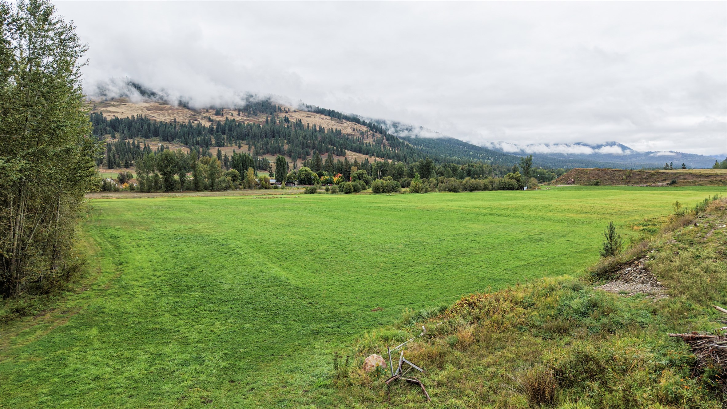 









687


Mabel Lake

Road,
Lumby,







BC
V0E 2G5

