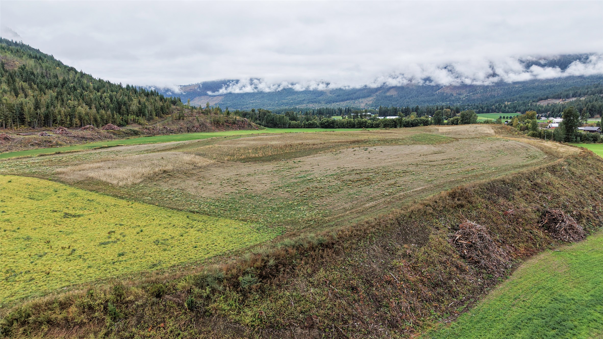 









687


Mabel Lake

Road,
Lumby,







BC
V0E 2G5

