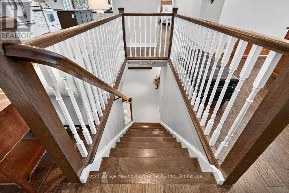 












100 SAMMON DRIVE

,
Guelph/Eramosa (Rockwood),




Ontario
N0B2K0

