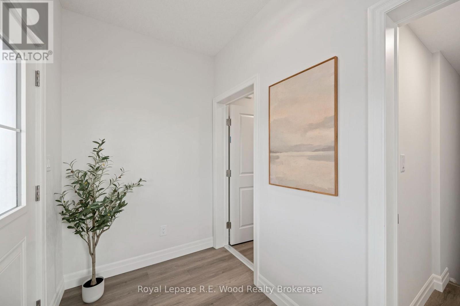 












13 HOYLAKE ROAD

,
St. Thomas,




Ontario
N5R0R9


