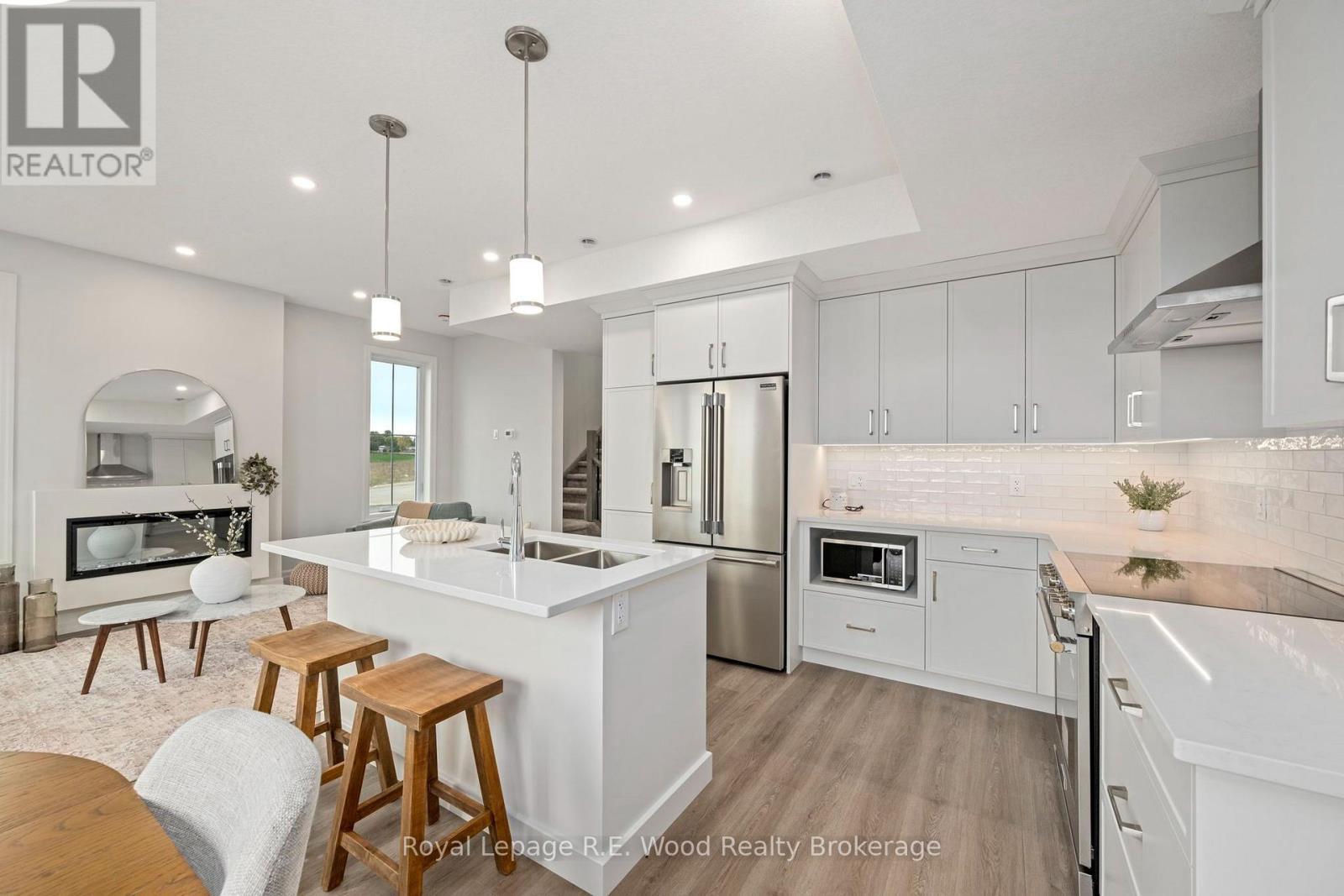 












13 HOYLAKE ROAD

,
St. Thomas,




Ontario
N5R0R9

