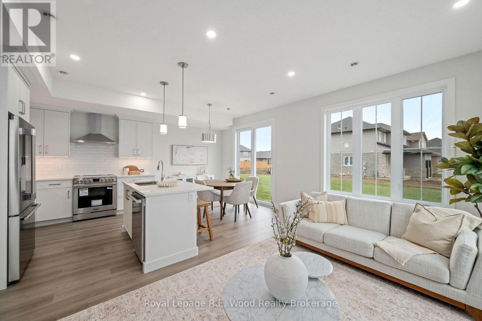 












13 HOYLAKE ROAD

,
St. Thomas,




Ontario
N5R0R9

