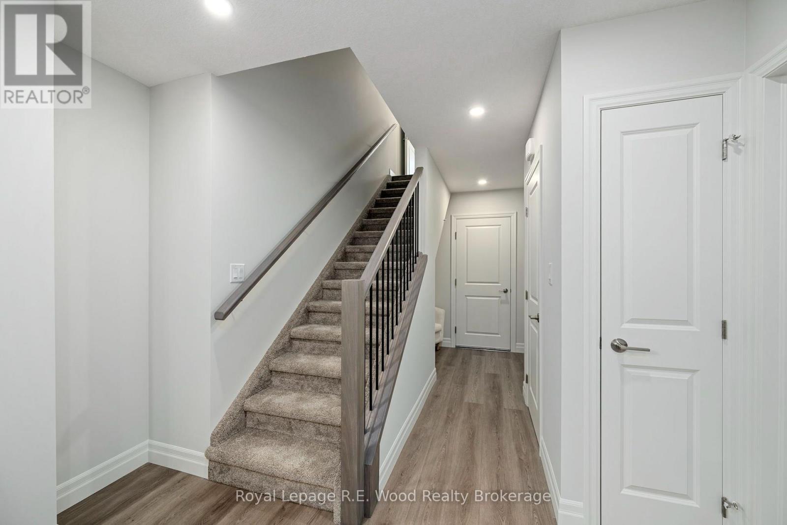 












13 HOYLAKE ROAD

,
St. Thomas,




Ontario
N5R0R9

