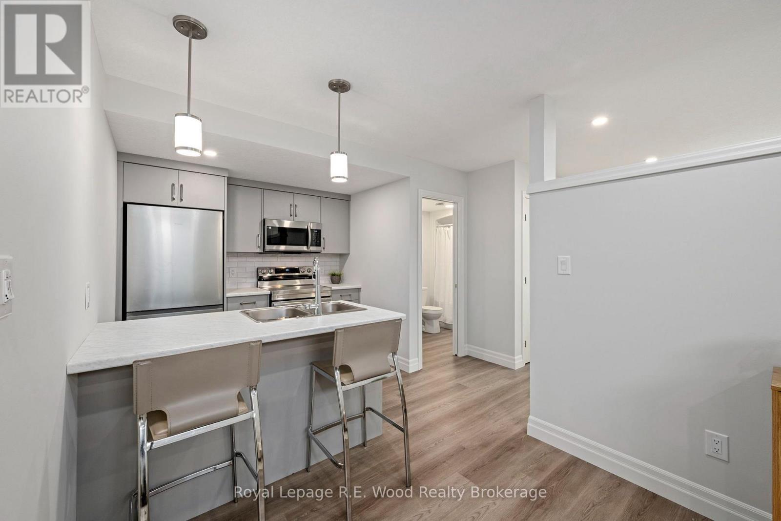 












13 HOYLAKE ROAD

,
St. Thomas,




Ontario
N5R0R9

