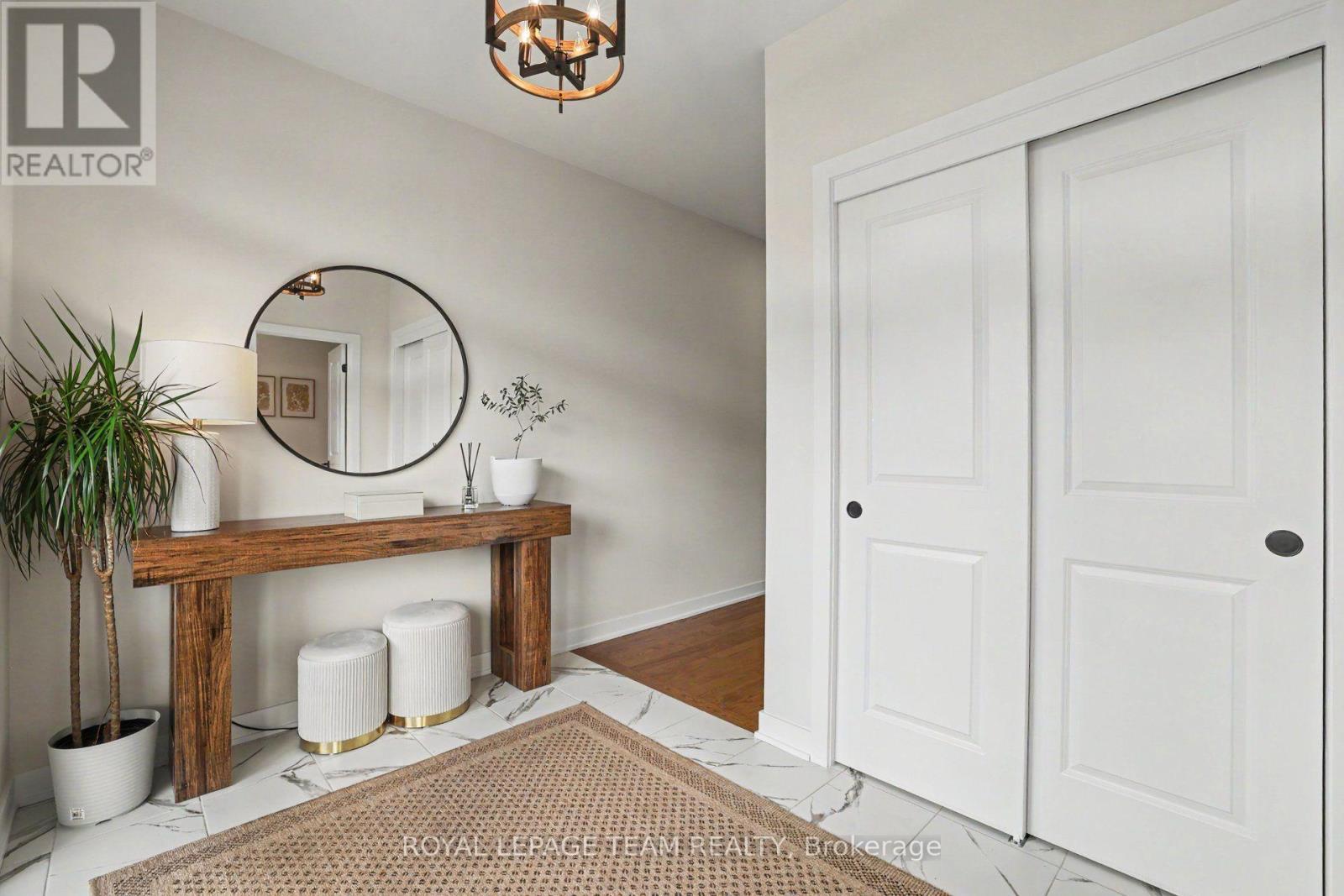 












747 PETANQUE CRESCENT

,
Ottawa,




Ontario
K4A5L7

