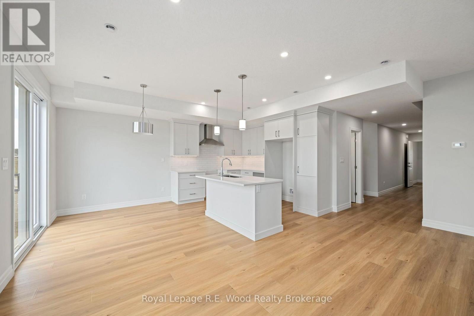 












11 HOYLAKE ROAD

,
St. Thomas,




Ontario
N5R0R9

