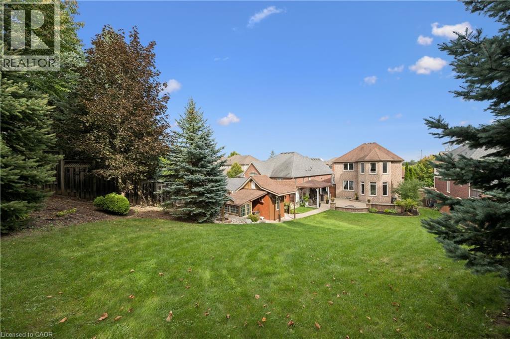 












26 FRASSON Drive

,
Guelph,




Ontario
N1E7J9

