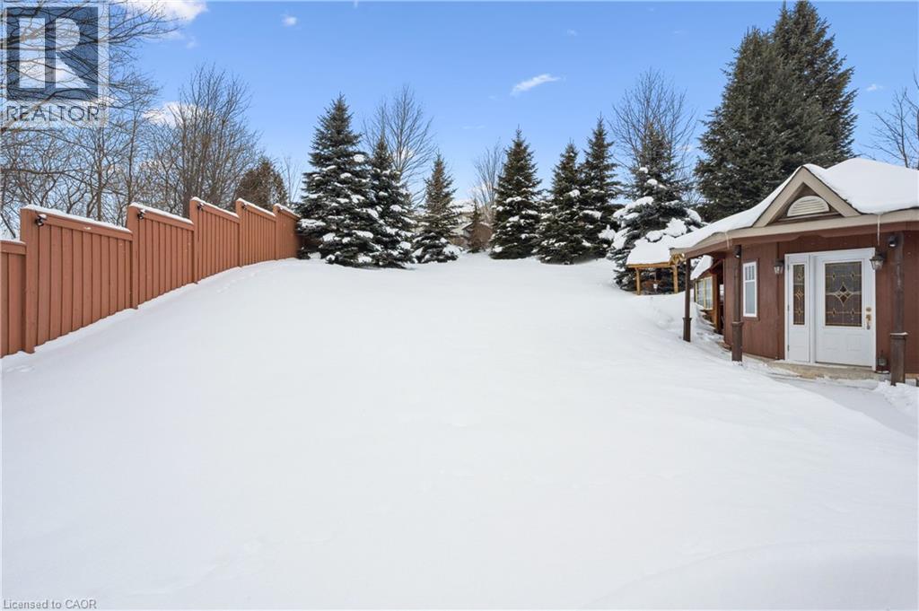 












26 FRASSON Drive

,
Guelph,




Ontario
N1E7J9

