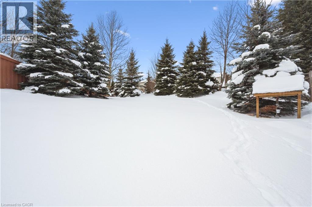 












26 FRASSON Drive

,
Guelph,




Ontario
N1E7J9

