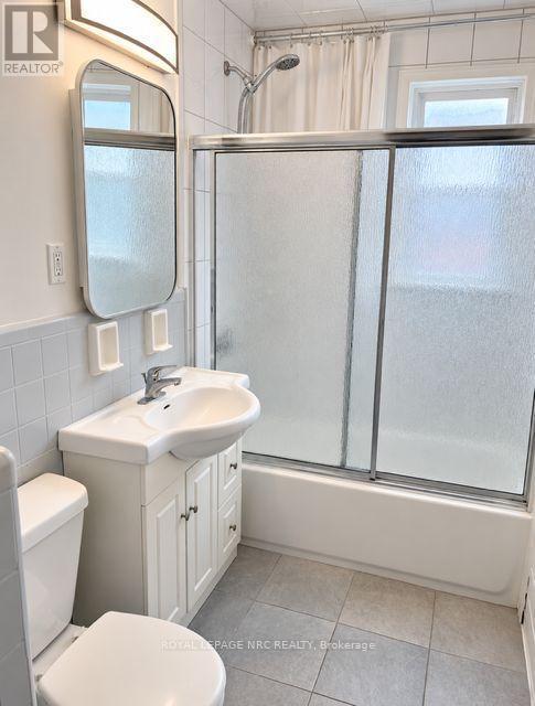 












100 TOWNLINE W ROAD

,
St. Catharines (Burleigh Hill),




Ontario
L2T1P7

