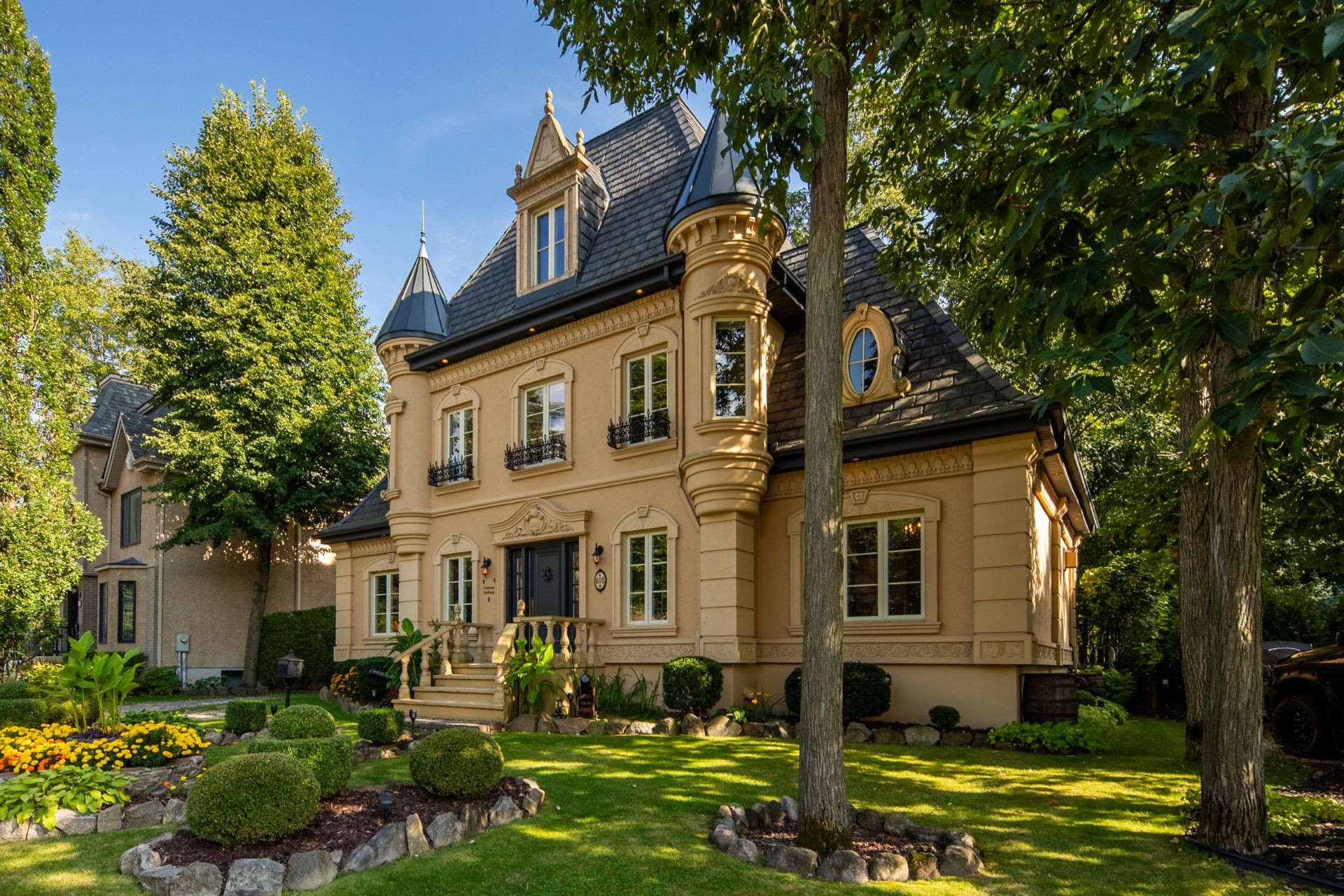 









605


Rue des Fortifications

,
Saint-Jean-sur-Richelieu,




QC
J2W2W8

