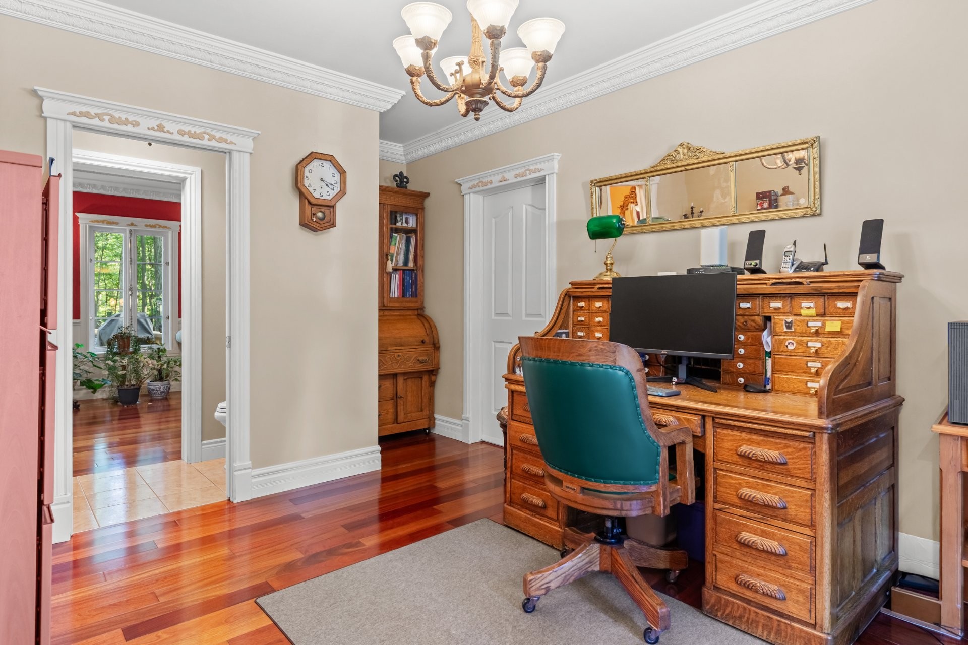 









605


Rue des Fortifications

,
Saint-Jean-sur-Richelieu,




QC
J2W2W8

