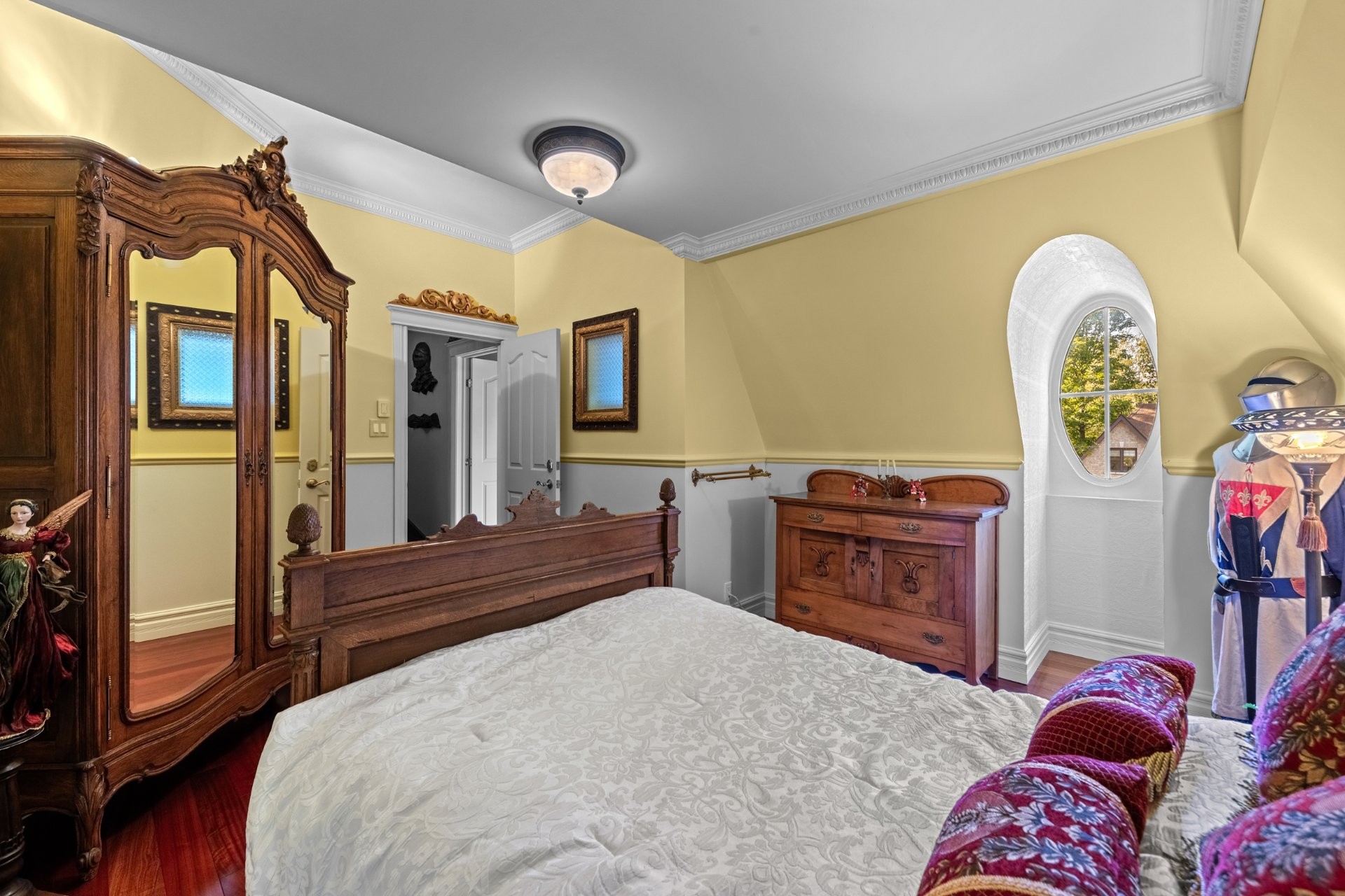 









605


Rue des Fortifications

,
Saint-Jean-sur-Richelieu,




QC
J2W2W8

