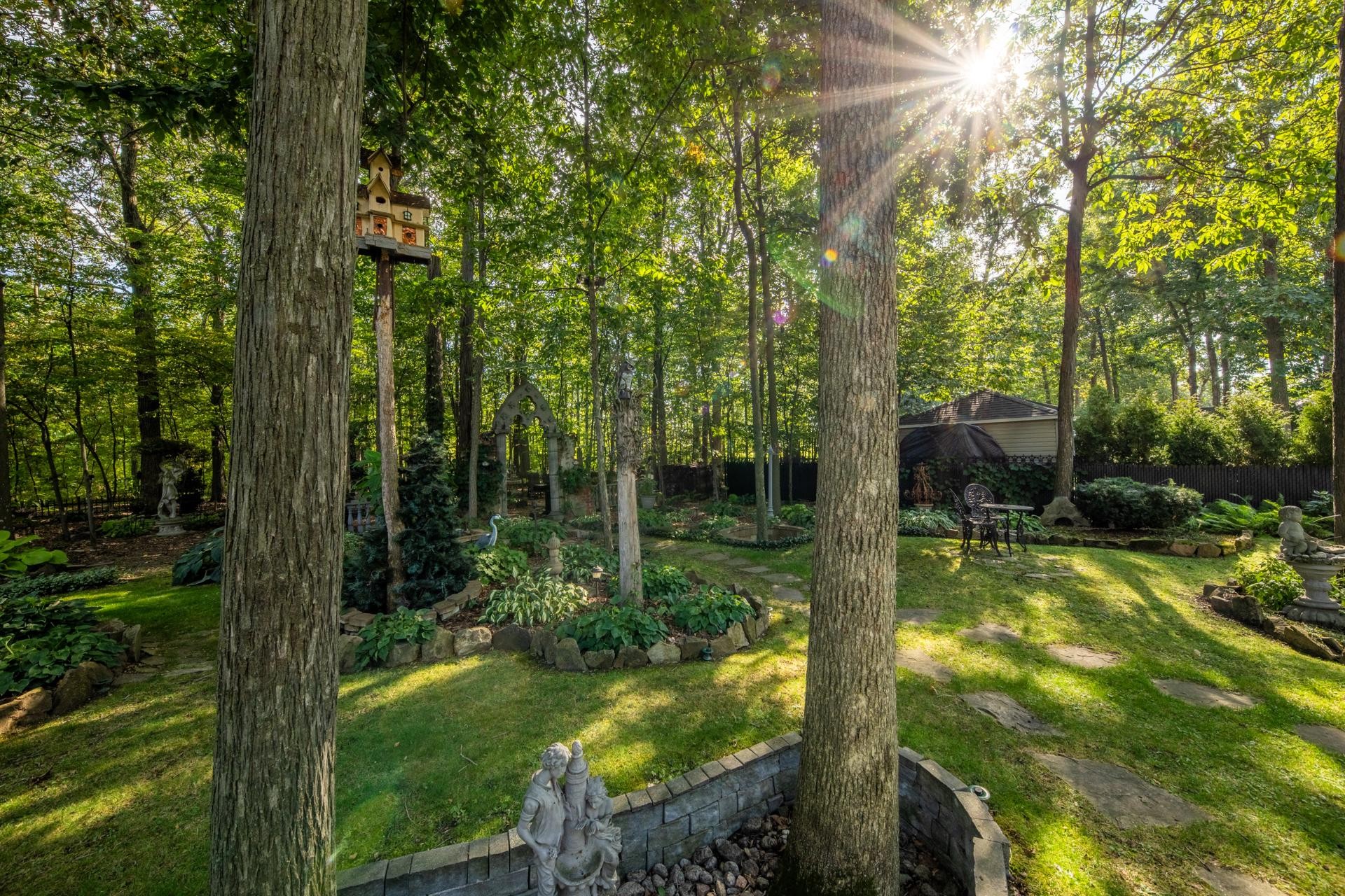 









605


Rue des Fortifications

,
Saint-Jean-sur-Richelieu,




QC
J2W2W8


