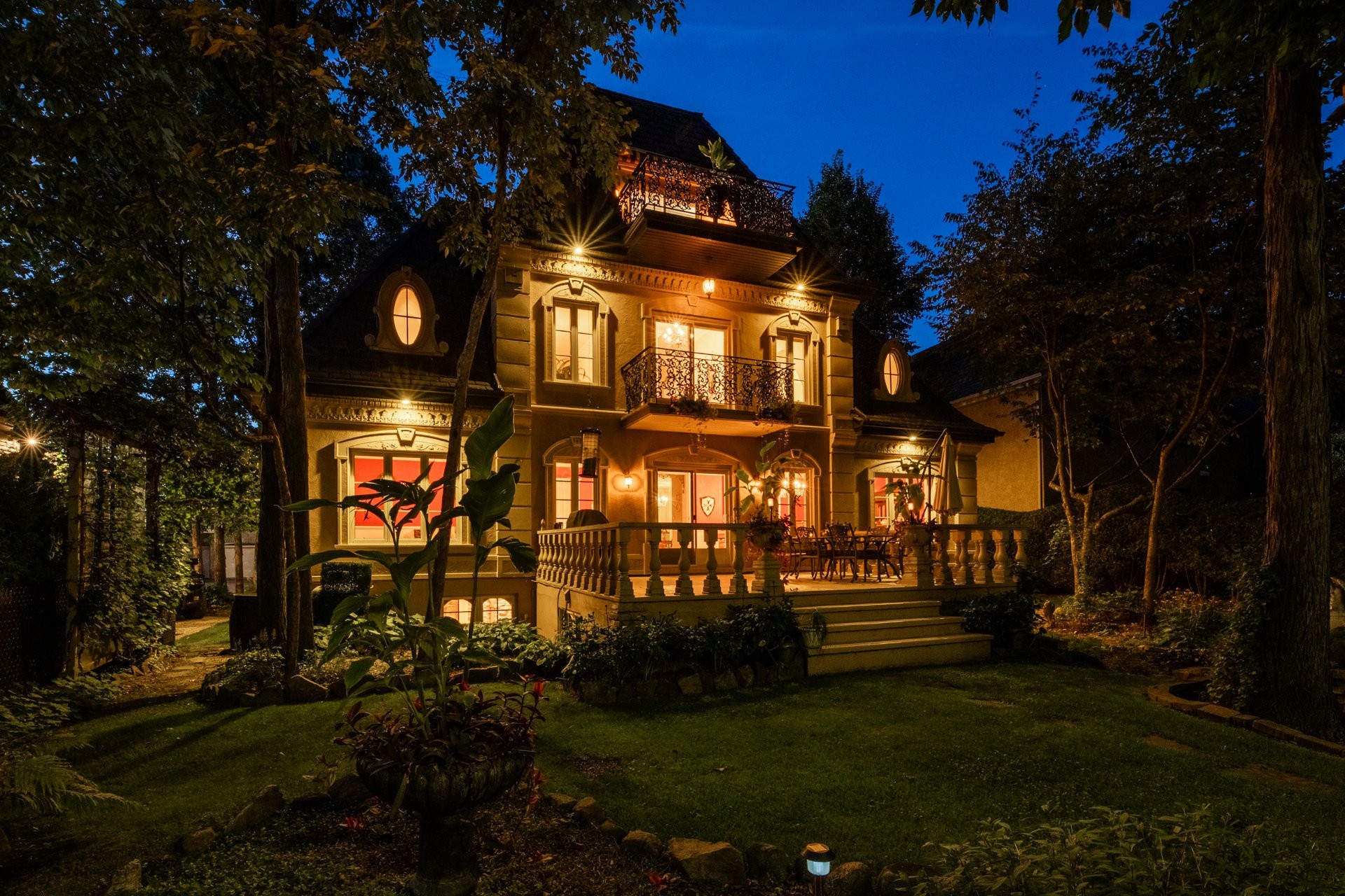 









605


Rue des Fortifications

,
Saint-Jean-sur-Richelieu,




QC
J2W2W8

