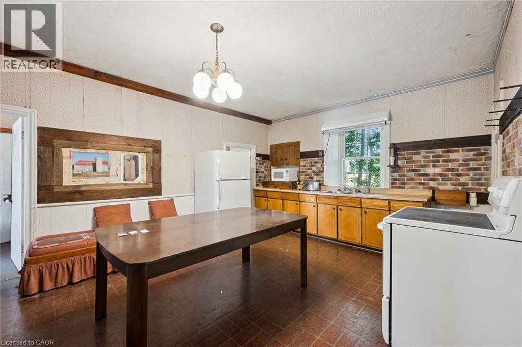 












5512 TOWNSHIP RD 3

,
Guelph/Eramosa,




Ontario
N0B2M0

