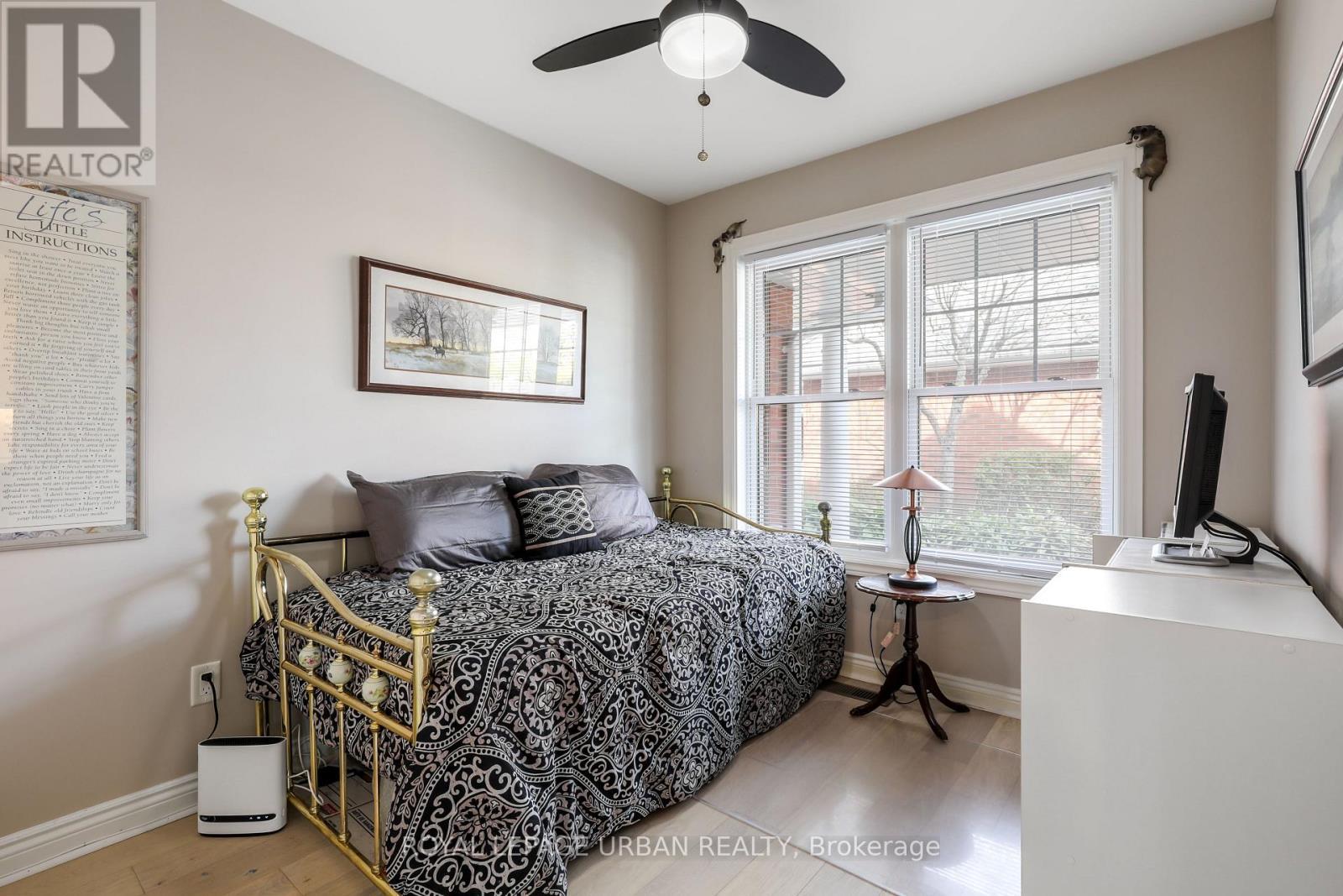 












J1 - 1657 NASH ROAD

,
Clarington,




Ontario
L1E1S8

