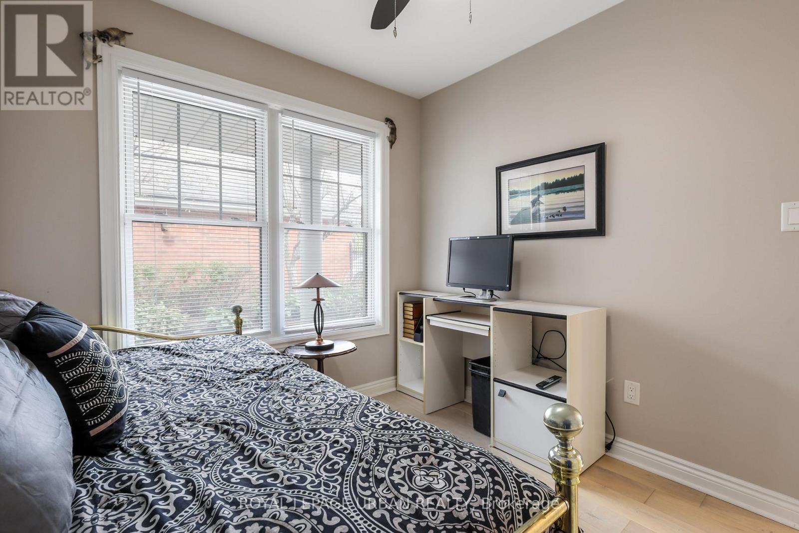












J1 - 1657 NASH ROAD

,
Clarington,




Ontario
L1E1S8

