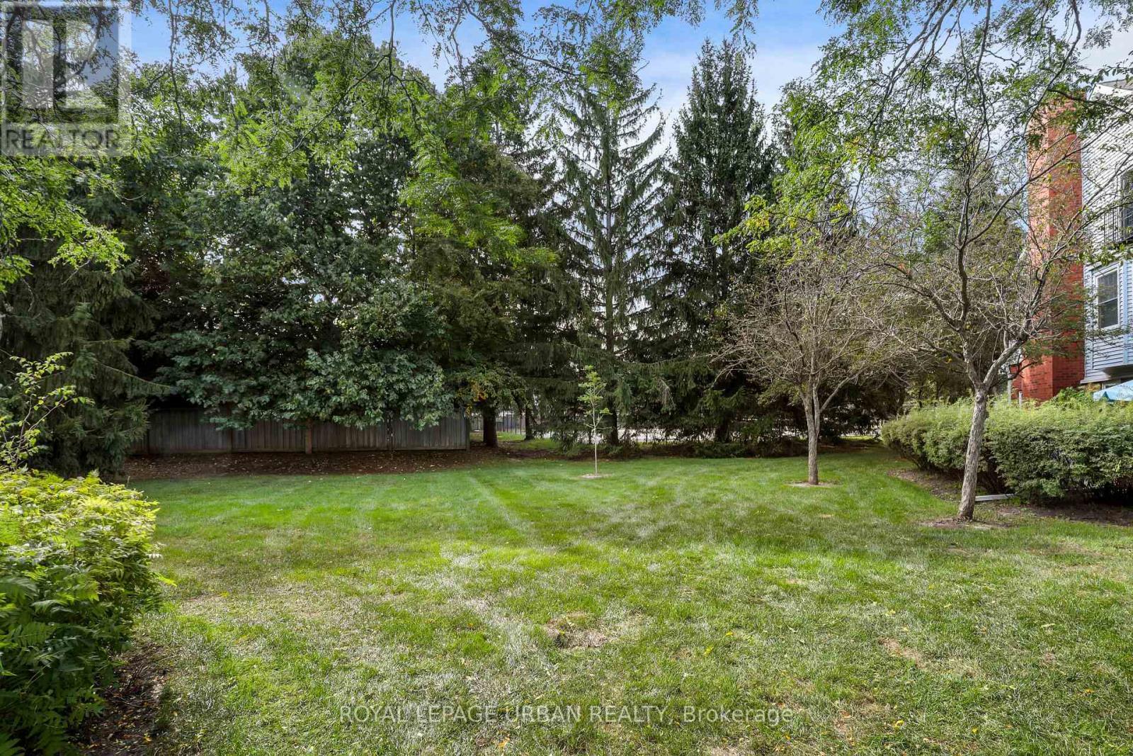 












J1 - 1657 NASH ROAD

,
Clarington,




Ontario
L1E1S8

