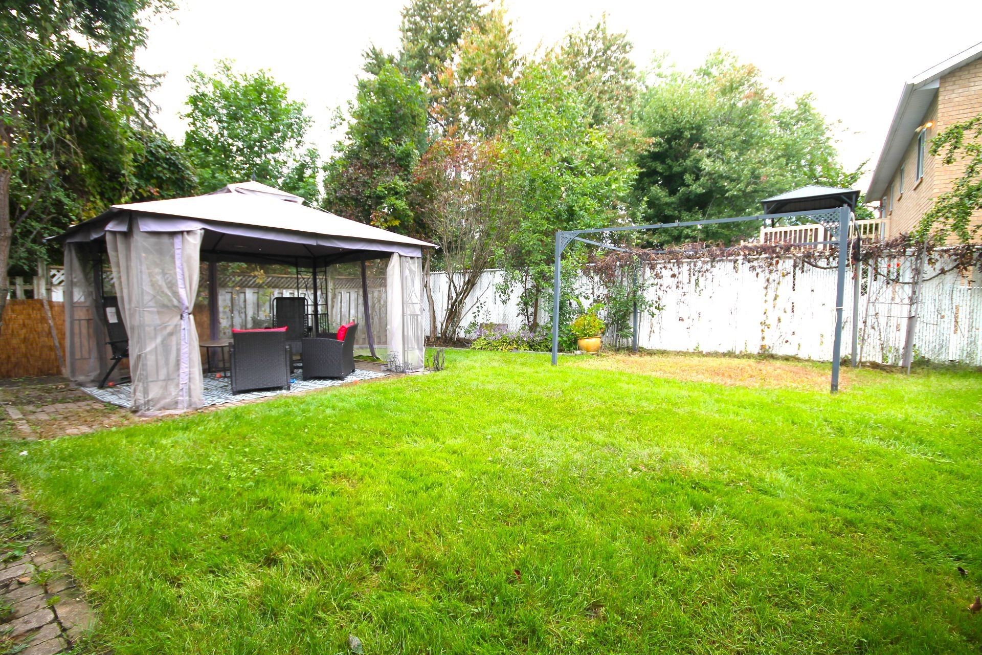 









5130


Rue de Boulogne

,
Montréal (Pierrefonds-Roxboro),




QC
H9K1E3

