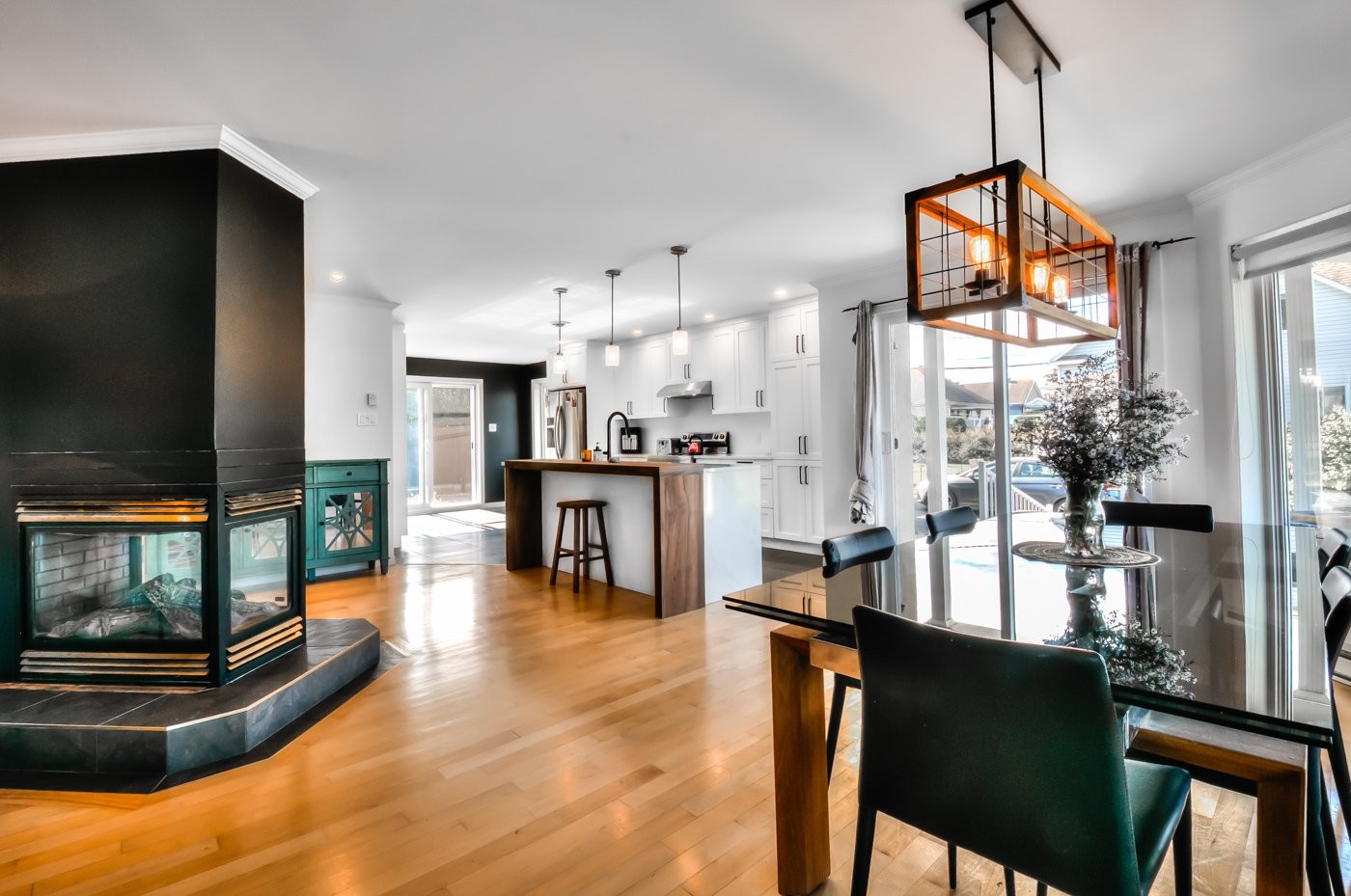 









1140


Rue Ste-Thérèse

,
Saint-Jean-sur-Richelieu,




QC
J2W2C5

