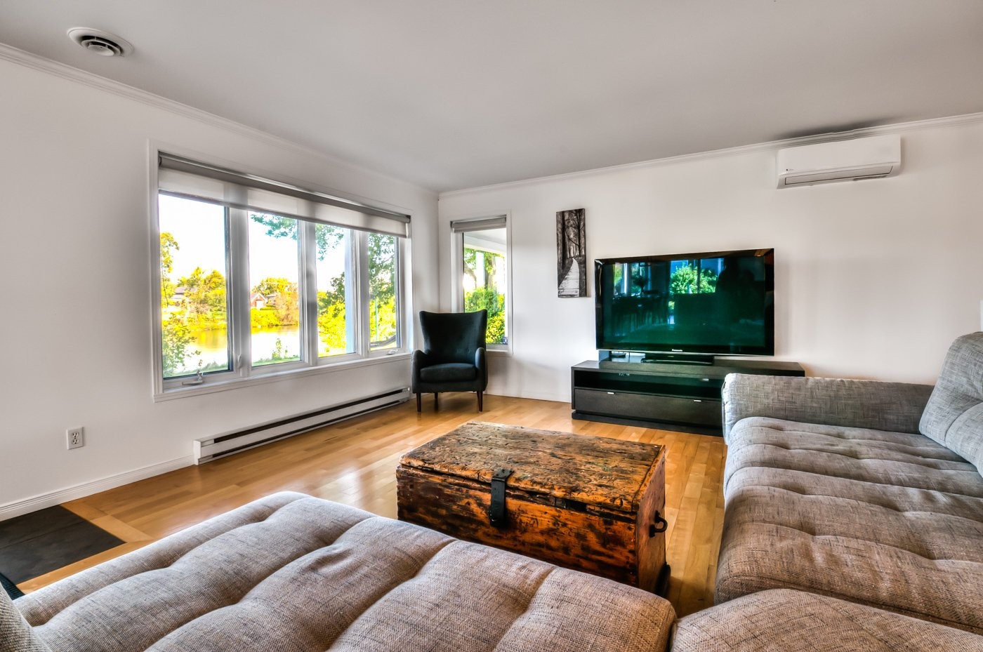 









1140


Rue Ste-Thérèse

,
Saint-Jean-sur-Richelieu,




QC
J2W2C5

