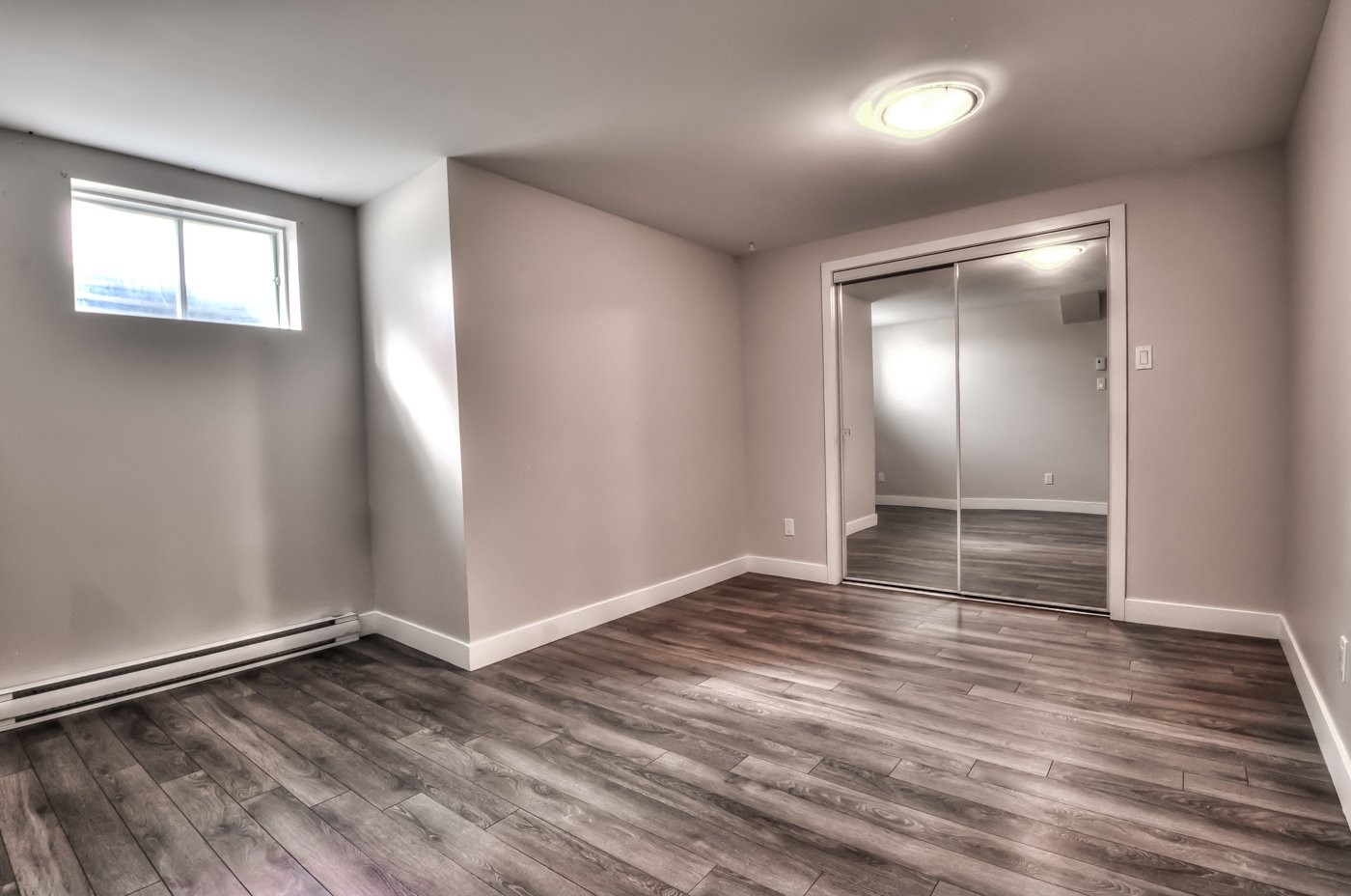 









1140


Rue Ste-Thérèse

,
Saint-Jean-sur-Richelieu,




QC
J2W2C5

